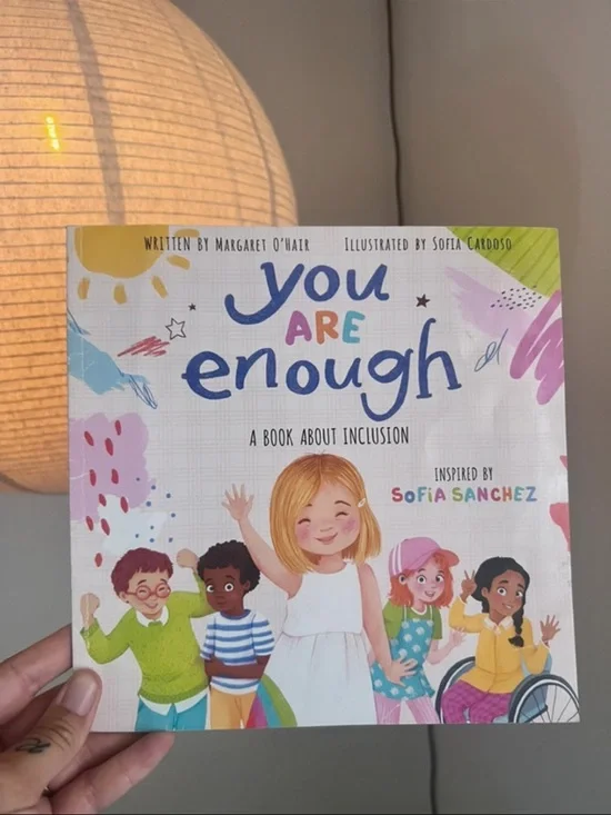 Books - Picture 3 of 4